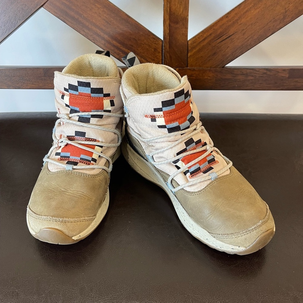 Merrell Women's size 6.5 Bravada 2 Thermo Waterproof Hiking shoe boot gorpcore